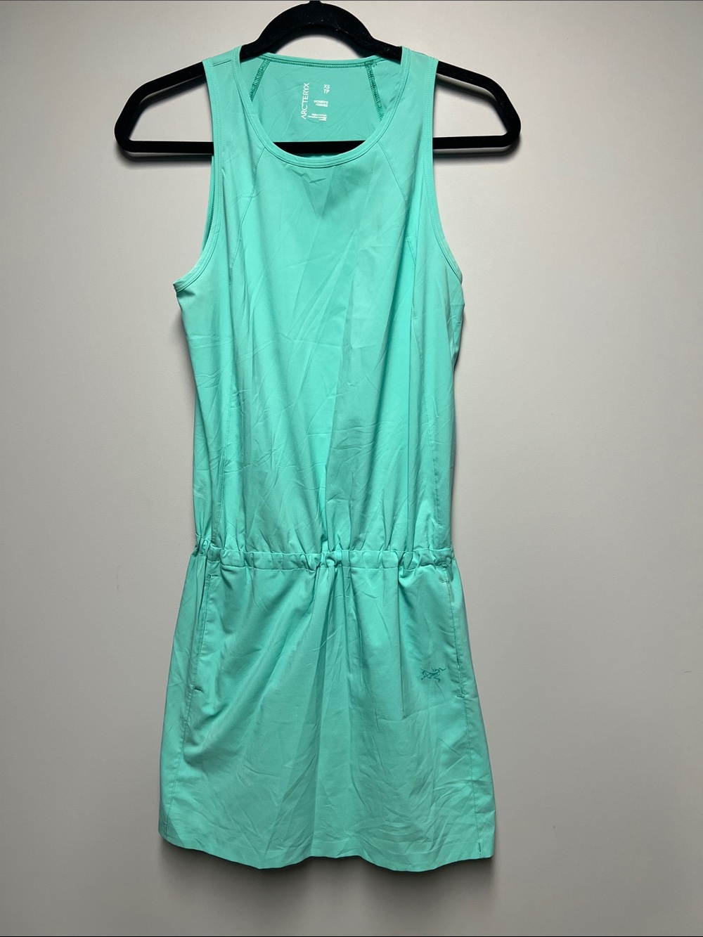 Arc'teryx Mint Green Contenta Sleeveless Drawstring Waist Mini Dress